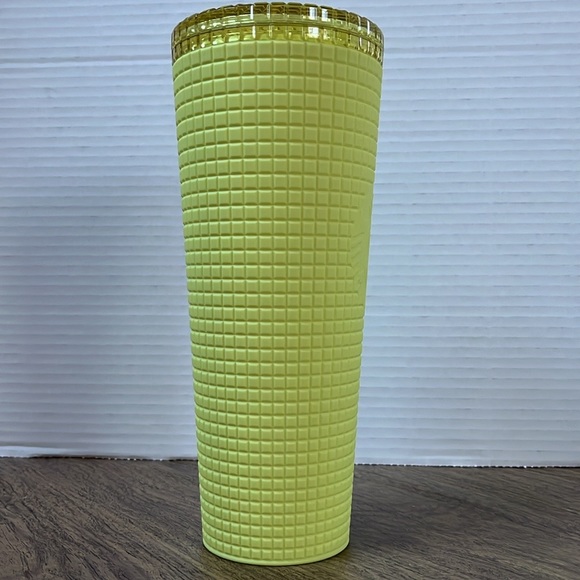 Starbucks Green Meadow Soft Touch Grid Yellow Venti Tumbler 24oz - Picture 6 of 9